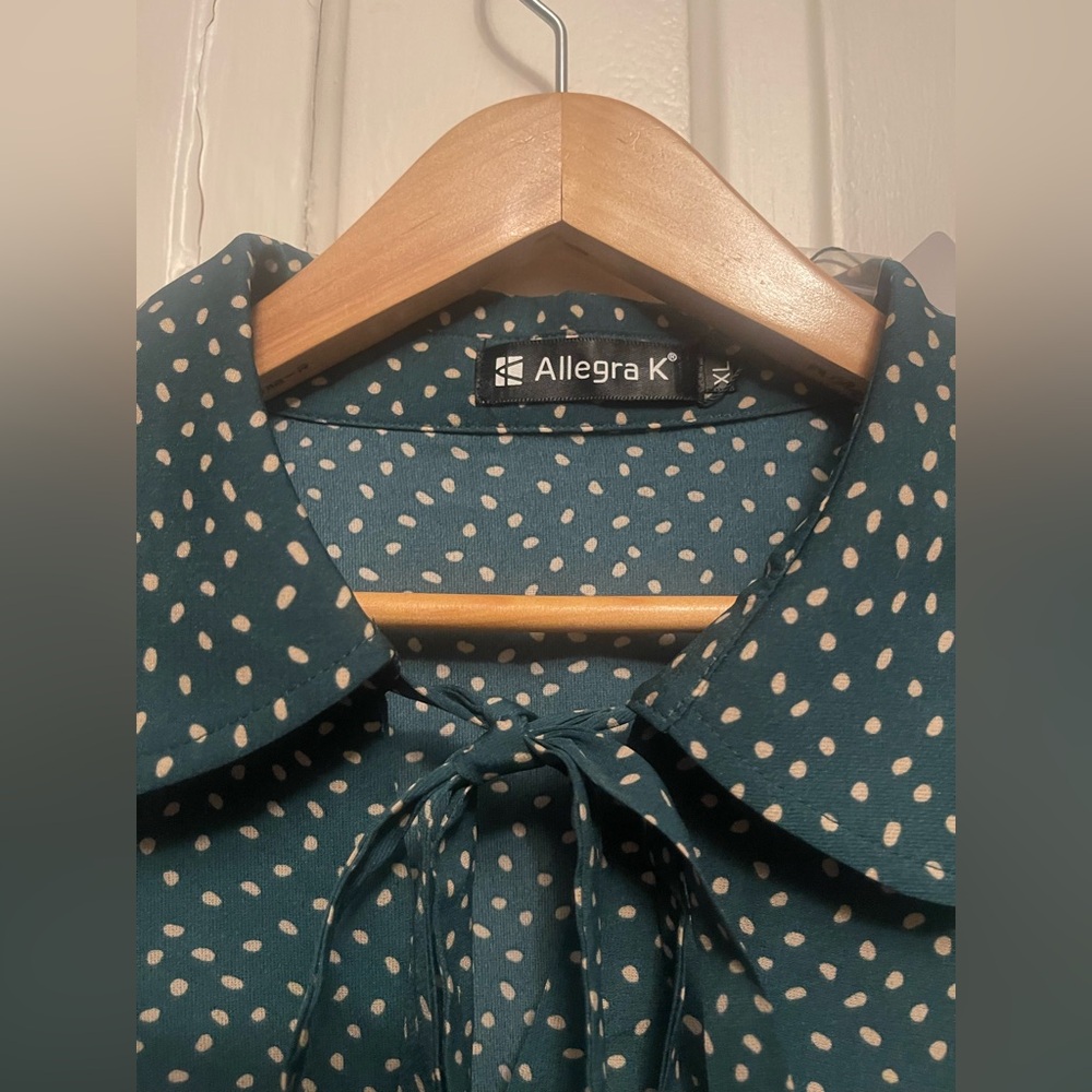 NWT Allegra K Teal and White Polka Dot Blouse - Picture 4 of 14